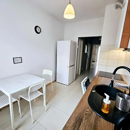 Fresh Kabaty 4 Apartment