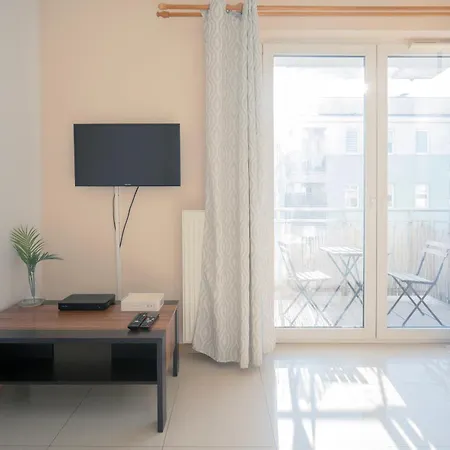 Fresh Kabaty 4 * ワルシャワ